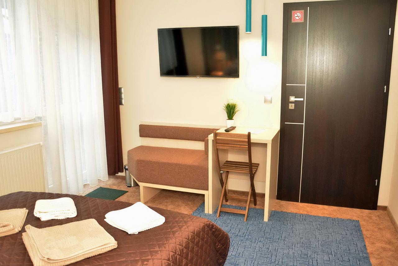Motel S5 Zbrachlin 外观 照片